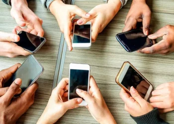 Nomofobia: como diminuir o uso em excesso do celular?