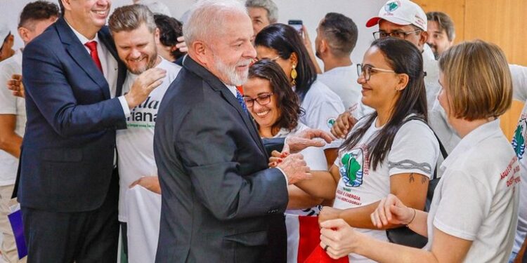 Presidente sanciona lei que protege populações atingidas por barragens