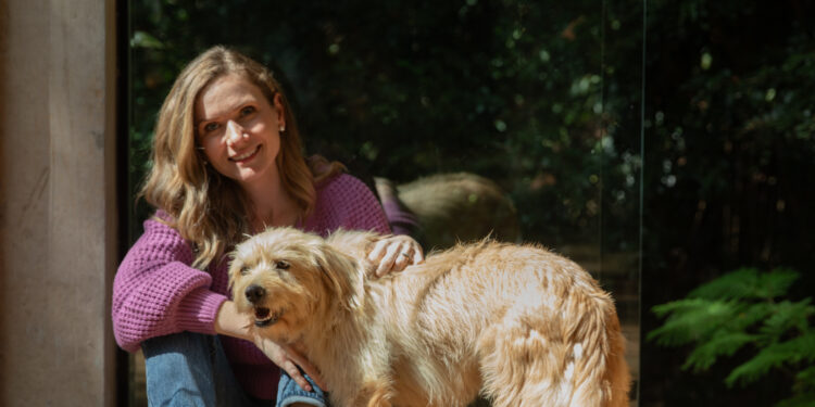 Conheça Flavia Lamary, arquiteta que abraçou a poesia