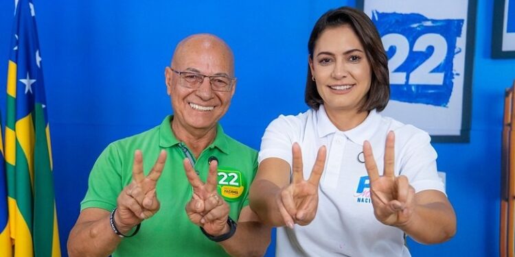 Aparecida de Goiânia: Michelle Bolsonaro declara apoio para Professor Alcides