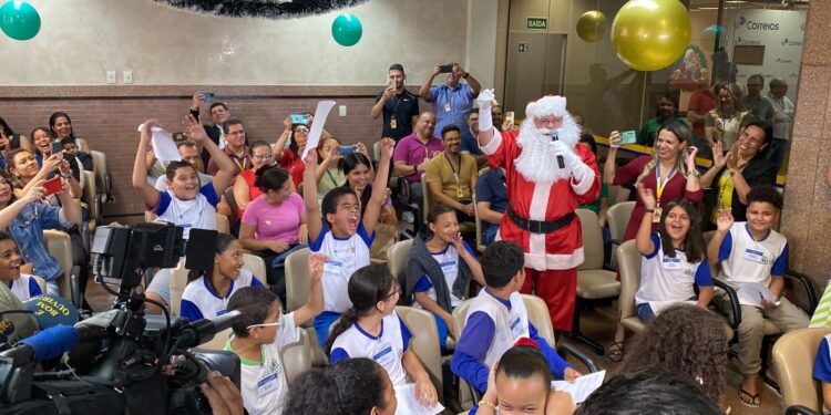Correios lança campanha de Natal em Goiás