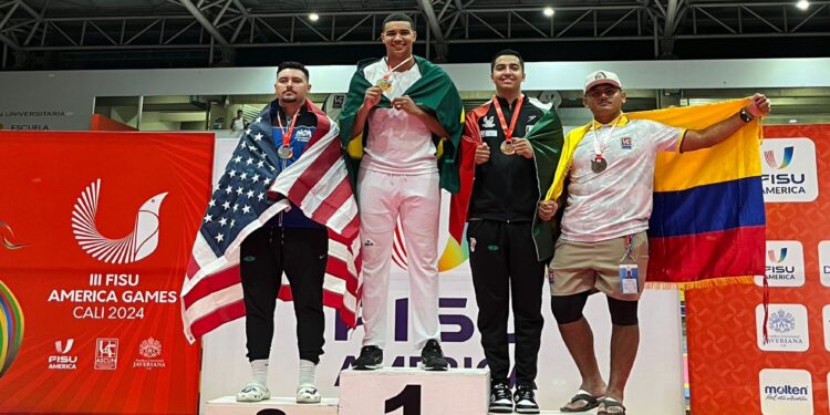 Atleta aparecidense conquista ouro no Taekwondo em competição internacional na Colômbia