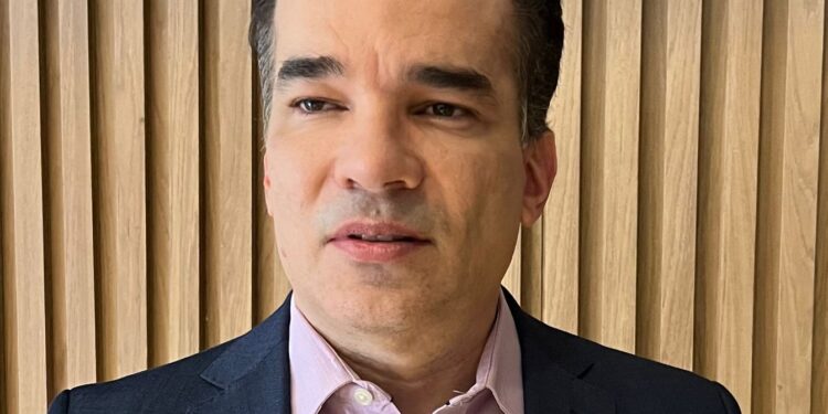 Mabel indica Márcio de Paula Leite como interventor na Saúde de Goiânia