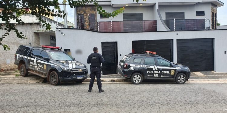 Polícia Civil realiza operação para apurar crimes na Secretaria Municipal de Saúde de Goiânia