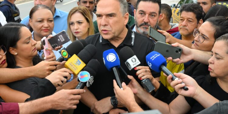 Mabel libera circulação de motos em corredores de ônibus e alerta para cumprimento de regras de trânsito