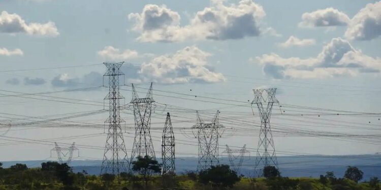 Inflação desacelera e registra a menor taxa para janeiro desde 1994: 0,16%