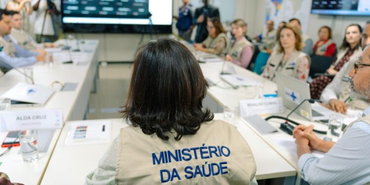 Caravana da Saúde percorre 16 estados para reforçar controle da dengue