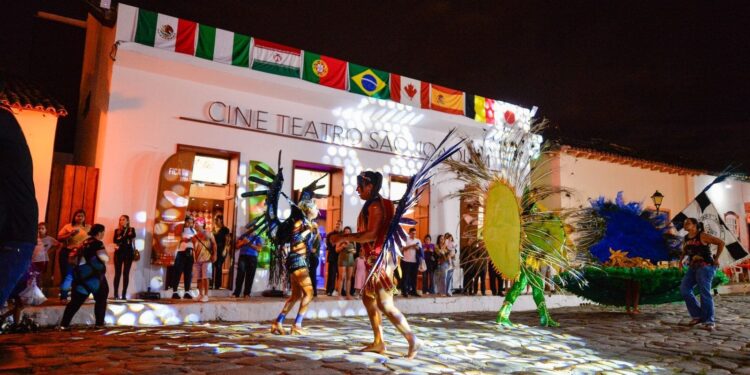 Governo de Goiás realiza chamada pública para seleção de filmes do Fica 2025