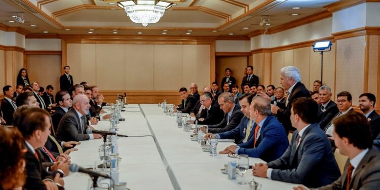 Lula com empresários exportadores de carne: “Nosso papel é abrir portas”