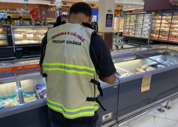 Procon Goiânia aponta diferença de até 179% nos preços de pescados durante a quaresma