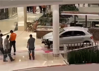 O Caso do Carro que Invadiu o Shopping Flamboyant em Goiânia