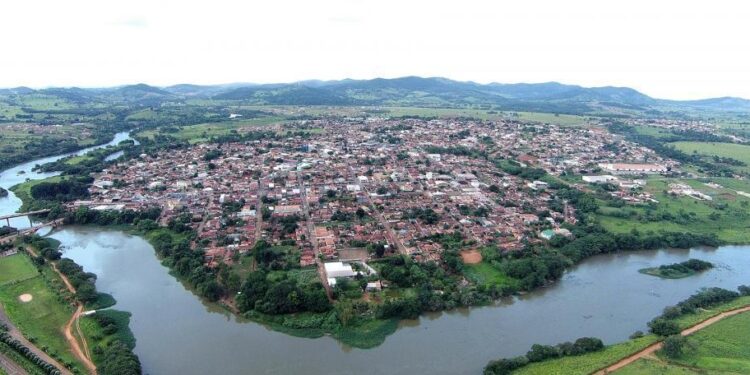 “Rialma em transformação: Dr. Lucas revoluciona educação, saúde e infraestrutura”
