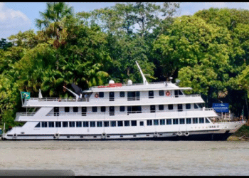 A Festa no Rio Amazonas: Lula Usa Iate Luxuoso Pagando de Sustentável na COP30