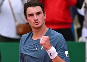 João Fonseca avança à terceira rodada do Madrid Open após desistência de Cilic