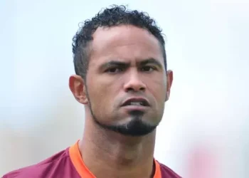 Ex-goleiro Bruno é preso após ficar foragido da Justiça por dois meses