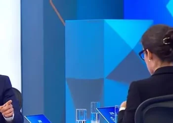 Renan Santos defende bomba atômica e combate rígido ao crime em sabatina no Jornal Nacional