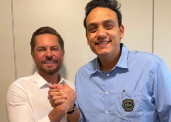 Darô Fernandes desiste de candidatura à Alego e assume coordenação jurídica de Bruno Peixoto