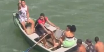 Helicóptero da polícia intercepta barco e salva mulher de execução em Natal
