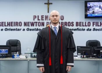 Flávio Dino afasta presidente do Tribunal de Contas do Maranhão por suspeita de envolvimento em assassinato