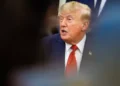 Emissoras de TV nos EUA suspendem cobertura de Trump após Casa Branca barrar CNN
