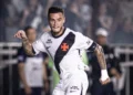 Santos acerta a contratação do meia Philippe Coutinho para a sequência da temporada