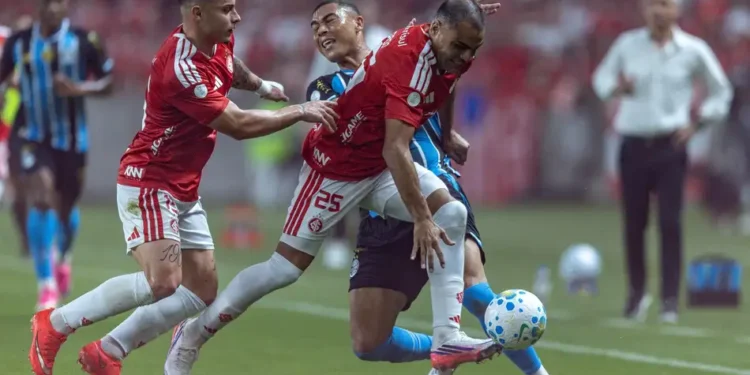 Gre-Nal 454 bate recorde histórico de público na Arena do Grêmio em Porto Alegre