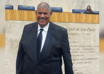 Polícia faz buscas na casa de assessor em Sorocaba para tentar prender Milton Leite