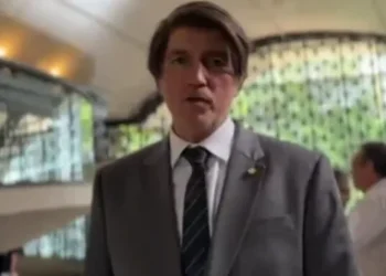 PGR fecha acordo de delação com empresário ligado a filme sobre Bolsonaro em Brasília