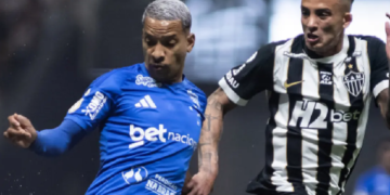 Atlético-MG vence Cruzeiro de virada e avança à semifinal em Minas Gerais