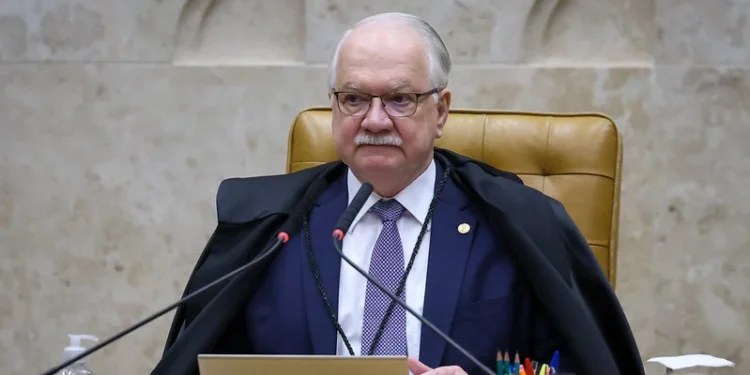 Fachin retira pedido de Moraes contra Mendonça do Inquérito das Fake News em Brasília