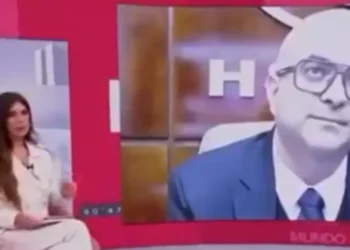 Andréia Sadi se desentende ao vivo com advogado em transmissão sobre filme polêmico