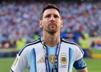 Lionel Messi é convocado pela Argentina para partida oficial de despedida no Monumental de Núñez