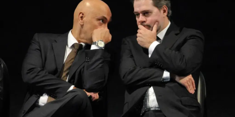 OAB descarta pedir impeachment de Moraes e Toffoli, mas cria comissão para avaliar conduta de ministros