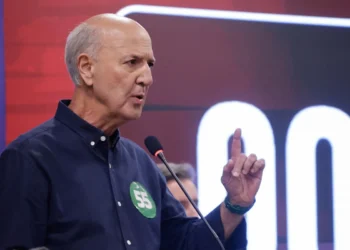 TRE-DF nega pedido de Arruda e mantém propaganda sobre indeferimento de sua candidatura