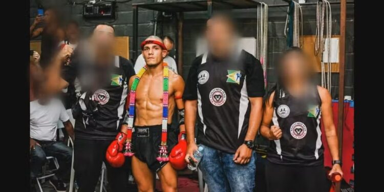 Lutador de muay thai é morto a tiros em bar na Zona Norte do Rio de Janeiro