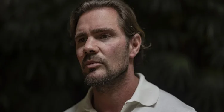 Daniel Vorcaro nega à PF ligação com grupos de intimidação e pede revogação da prisão preventiva