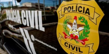 Polícia investiga mulher suspeita de alugar casa pelo Airbnb e vender móveis do imóvel em Santa Catarina
