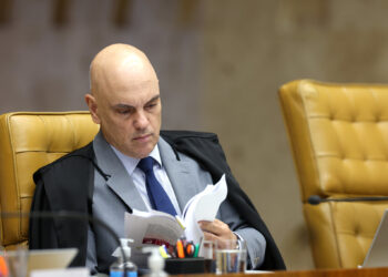 Moraes multa advogado de réu do 8 de Janeiro por usar ‘prompt injection’ em petição enviada ao STF