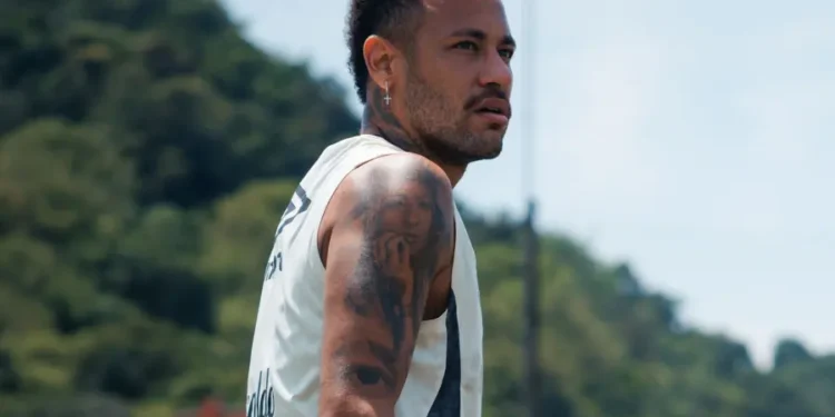 Neymar declara voto em candidato à Presidência a três dias do segundo turno