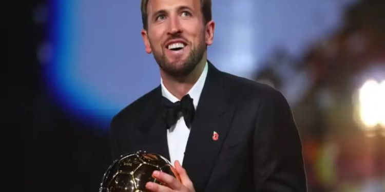 Harry Kane conquista a Bola de Ouro 2026 após temporada histórica pelo Bayern de Munique