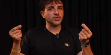 Renan Santos rejeita segundo turno entre Flávio Bolsonaro e Lula e dispara: “Não voto em bandido”